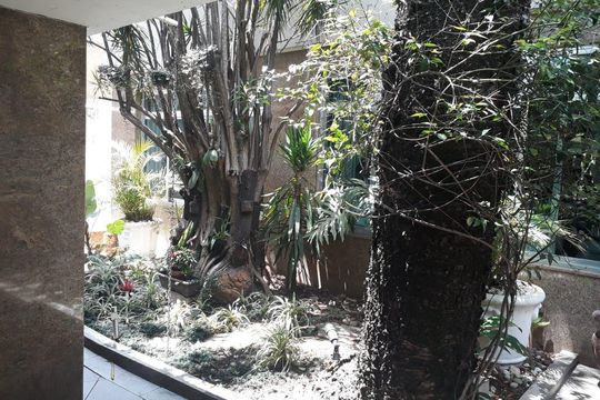 Casa à venda com 5 quartos, 480m² em Campo Belo, São Paulo