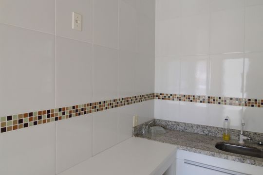 Cozinha e Área de Serviço de apartamento à venda com 2 quartos, 40m² em Jaqueline, Belo Horizonte