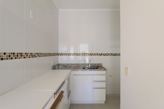 Cozinha e Área de Serviço de apartamento à venda com 2 quartos, 40m² em Jaqueline, Belo Horizonte