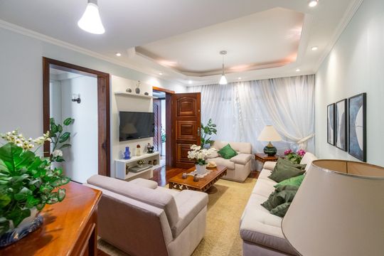 Casa à venda com 3 quartos, 650m² em Parque Jabaquara, São Paulo