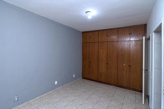 Suíte 2 de casa à venda com 4 quartos, 200m² em Bosque da Saúde, São Paulo