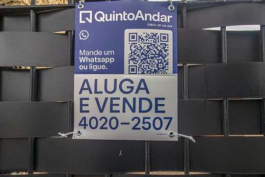 Placa de casa à venda com 4 quartos, 200m² em Bosque da Saúde, São Paulo