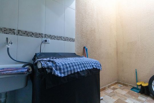 Área de Serviço de apartamento à venda com 3 quartos, 64m² em Parque Maria Luiza, São Paulo