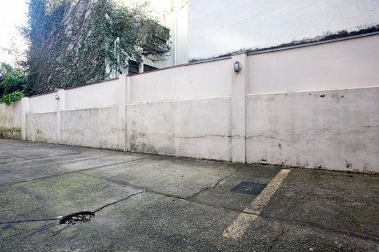 Garagem de apartamento à venda com 1 quarto, 48m² em Petrópolis, Porto Alegre