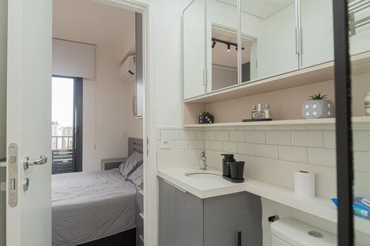 Banheiro de kitnet/studio para alugar com 1 quarto, 22m² em Consolação, São Paulo