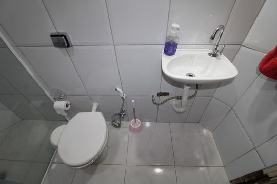 Banheiro de apartamento à venda com 2 quartos, 74m² em Santana, São Paulo