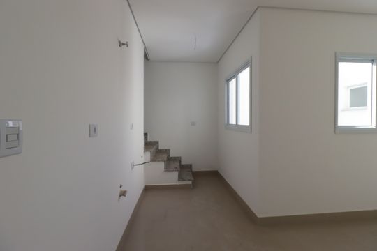 Cozinha de apartamento à venda com 2 quartos, 82m² em Vila Humaita, Santo André