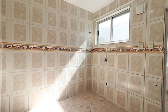 Cozinha de apartamento à venda com 2 quartos, 54m² em Sarandi, Porto Alegre