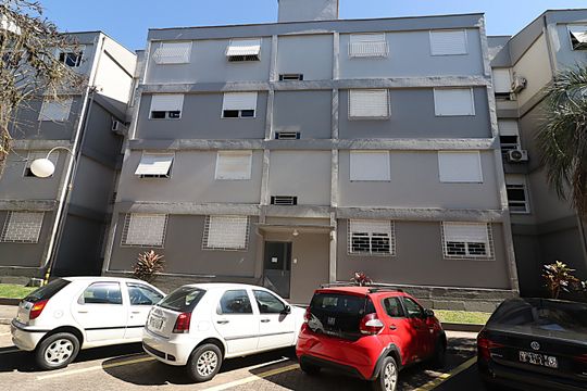 Fachada de apartamento à venda com 2 quartos, 54m² em Sarandi, Porto Alegre