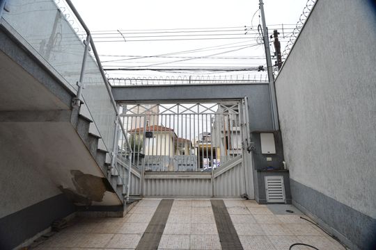Área comum de casa à venda com 3 quartos, 240m² em Parque das Nações, Santo André
