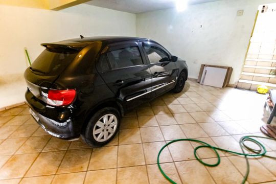 Garagem de casa para alugar com 3 quartos, 110m² em Jardim América, Taboão da Serra