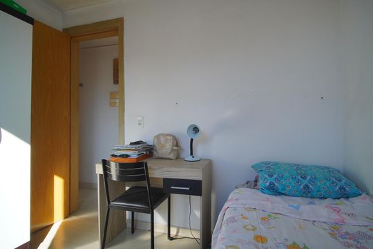 Quarto 2 de apartamento à venda com 2 quartos, 43m² em Rubem Berta, Porto Alegre