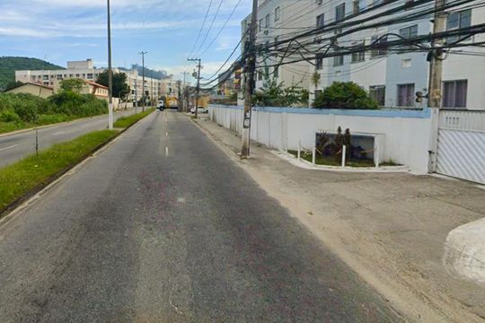 Vista da rua de apartamento para alugar com 2 quartos, 50m² em Campo Grande, Rio de Janeiro