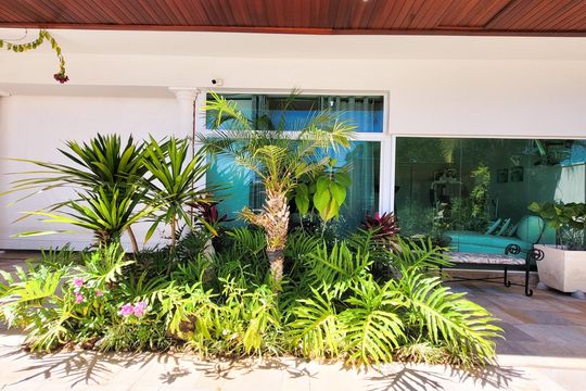 Quintal de casa de condomínio à venda com 5 quartos, 700m² em Parque Xangrilá, Campinas