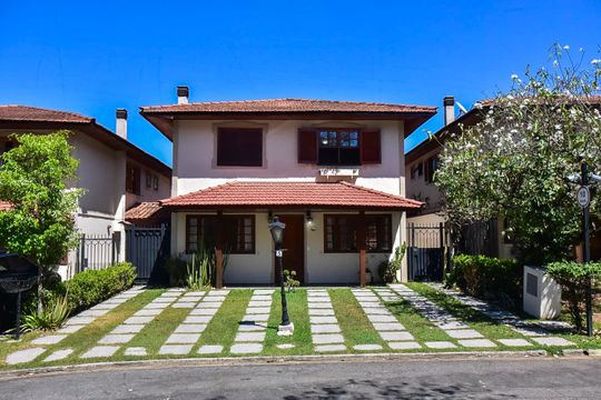 Fachada de casa de condomínio para alugar com 4 quartos, 300m² em Chácara Nossa Senhora do Bom Conselho, São Paulo