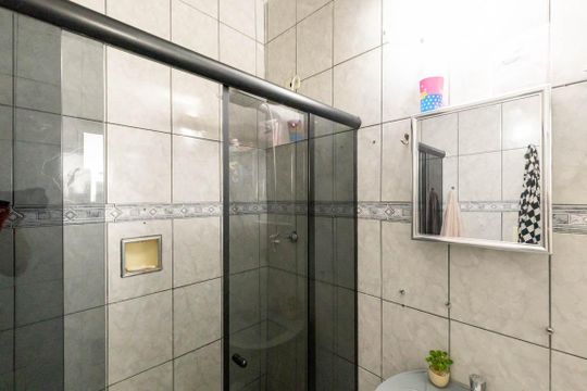 Banheiro de apartamento à venda com 1 quarto, 48m² em Campos Elíseos, São Paulo