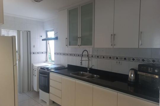Cozinha de apartamento à venda com 3 quartos, 82m² em Jardim Umuarama, São Paulo