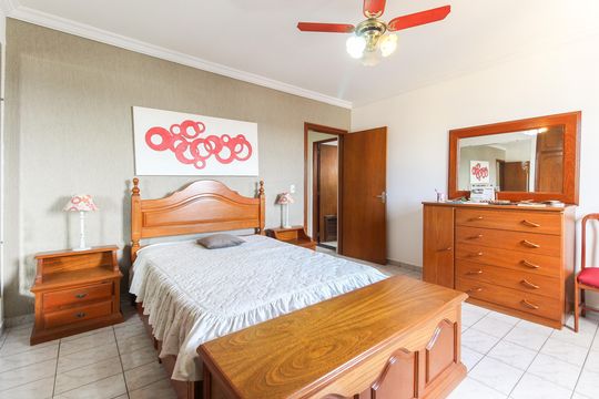 Suíte de casa à venda com 3 quartos, 300m² em Vila Siria, São Paulo