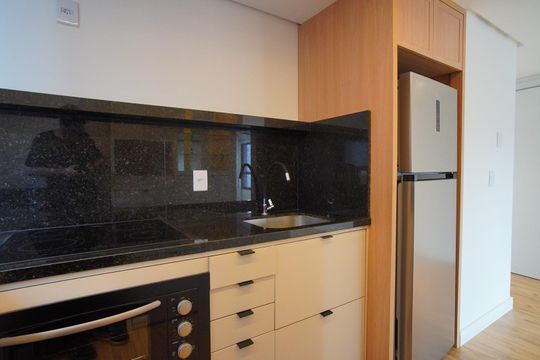 Cozinha de apartamento para alugar com 1 quarto, 45m² em Petrópolis, Porto Alegre