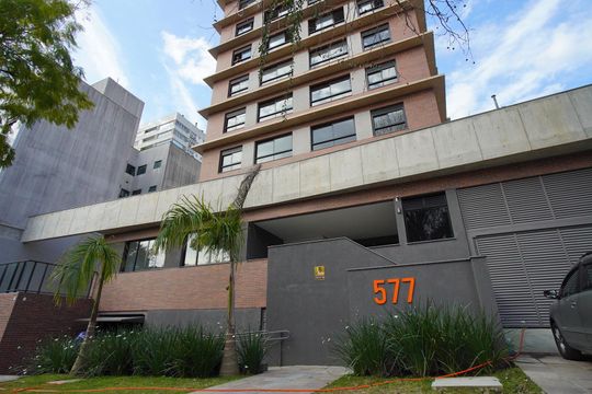 Fachada de apartamento para alugar com 1 quarto, 45m² em Petrópolis, Porto Alegre