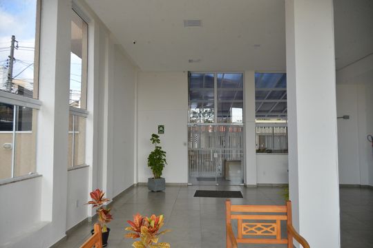 Hall de entrada de apartamento para alugar com 2 quartos, 55m² em Parque das Nações, Santo André