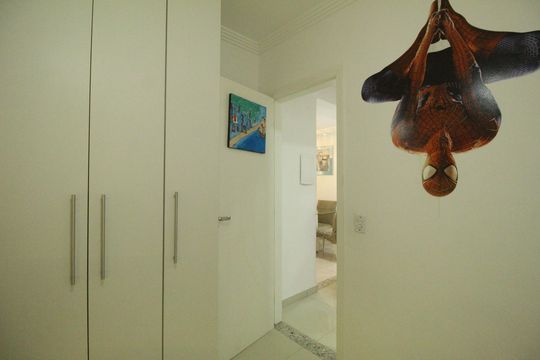 Quarto de casa de condomínio à venda com 2 quartos, 200m² em Taquara, Rio de Janeiro