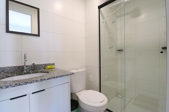 Banheiro Social de apartamento para alugar com 1 quarto, 32m² em Pompeia, São Paulo
