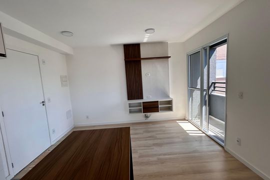 Sala de apartamento para alugar com 2 quartos, 36m² em Vila Galvão, Guarulhos