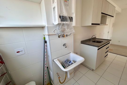 Área de Serviço de apartamento para alugar com 2 quartos, 36m² em Vila Galvão, Guarulhos