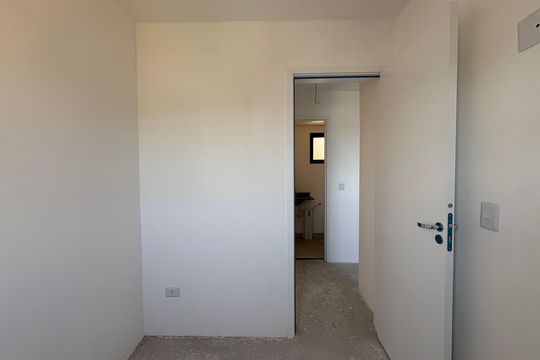 Quarto 1 de apartamento à venda com 2 quartos, 40m² em Jardim Cristiane, Santo André