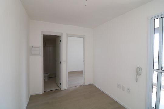 Sala de apartamento à venda com 1 quarto, 31m² em Vila Santa Clara, São Paulo