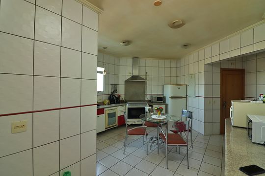Cozinha de apartamento à venda com 4 quartos, 188m² em Jardim Maria Adelaide, São Bernardo do Campo