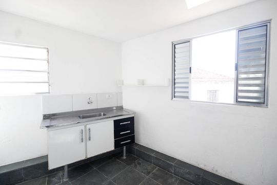 Cozinha de casa para alugar com 1 quarto, 70m² em Vila dos Andrades, São Paulo