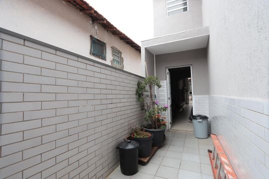 Quintal de casa à venda com 3 quartos, 160m² em Sapopemba, São Paulo