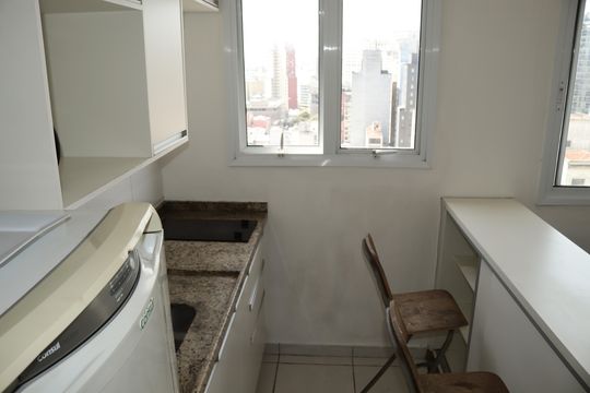 Cozinha de apartamento à venda com 1 quarto, 29m² em Santa Ifigênia, São Paulo