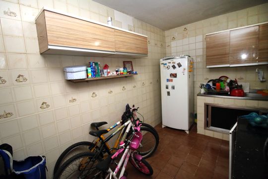 Cozinha de apartamento à venda com 3 quartos, 100m² em Penha Circular, Rio de Janeiro
