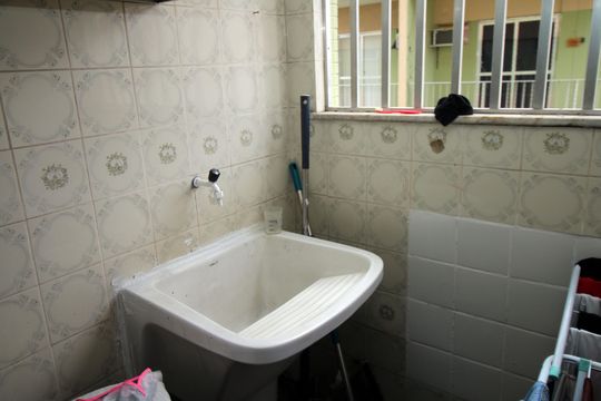 Área de Serviço tanque de apartamento à venda com 3 quartos, 100m² em Penha Circular, Rio de Janeiro
