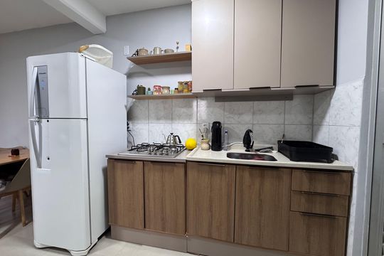Cozinha de apartamento à venda com 1 quarto, 50m² em Campina, São Leopoldo