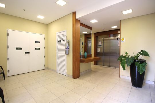 Área Comum - Hall Social de apartamento para alugar com 3 quartos, 72m² em Anil, Rio de Janeiro