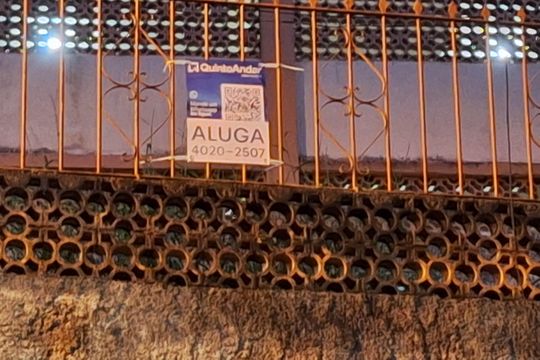 Placa de apartamento para alugar com 2 quartos, 50m² em Fátima, Niterói