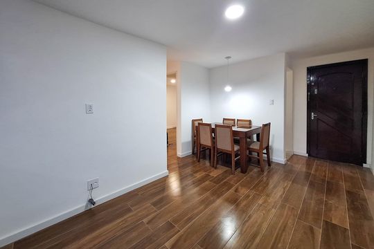 Sala de apartamento para alugar com 2 quartos, 50m² em Fátima, Niterói