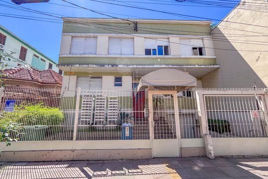Fachada de apartamento para alugar com 1 quarto, 35m² em Menino Deus, Porto Alegre