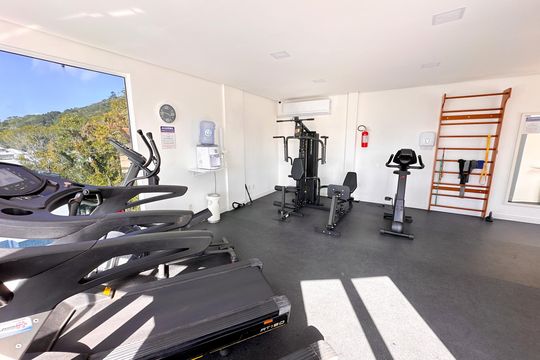 Área comum - Academia de apartamento para alugar com 4 quartos, 250m² em Canasvieiras, Florianópolis