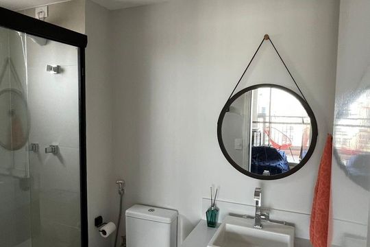 Banheiro de apartamento à venda com 1 quarto, 37m² em Vila Mariana, São Paulo