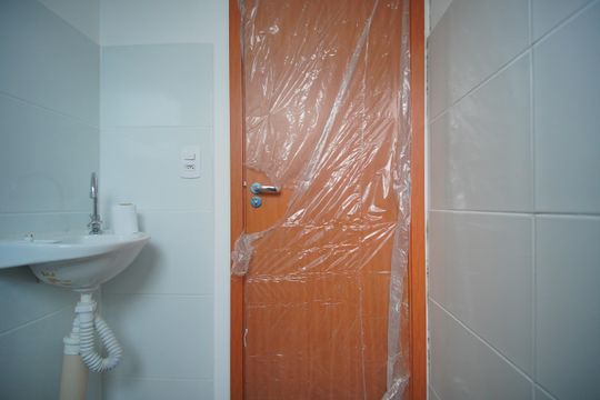 Banheiro de apartamento para alugar com 2 quartos, 40m² em Santos Dumont, São Leopoldo