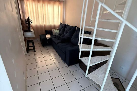 Sala de casa à venda com 3 quartos, 180m² em Canadá, Contagem