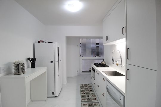 Cozinha de apartamento à venda com 3 quartos, 105m² em Bom Fim, Porto Alegre