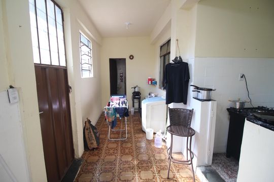 Área de Serviço de casa à venda com 2 quartos, 360m² em Jardim Bandeirantes, Contagem