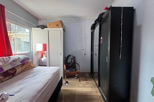 Quarto 1 de casa à venda com 2 quartos, 90m² em Santos Dumont, São Leopoldo
