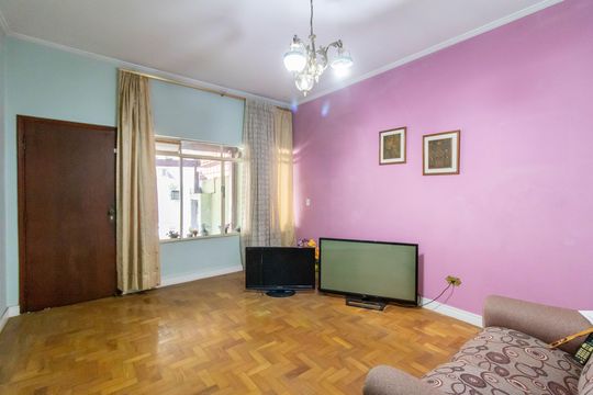 Casa para alugar com 3 quartos, 250m² em Jardim Maria Helena, Guarulhos